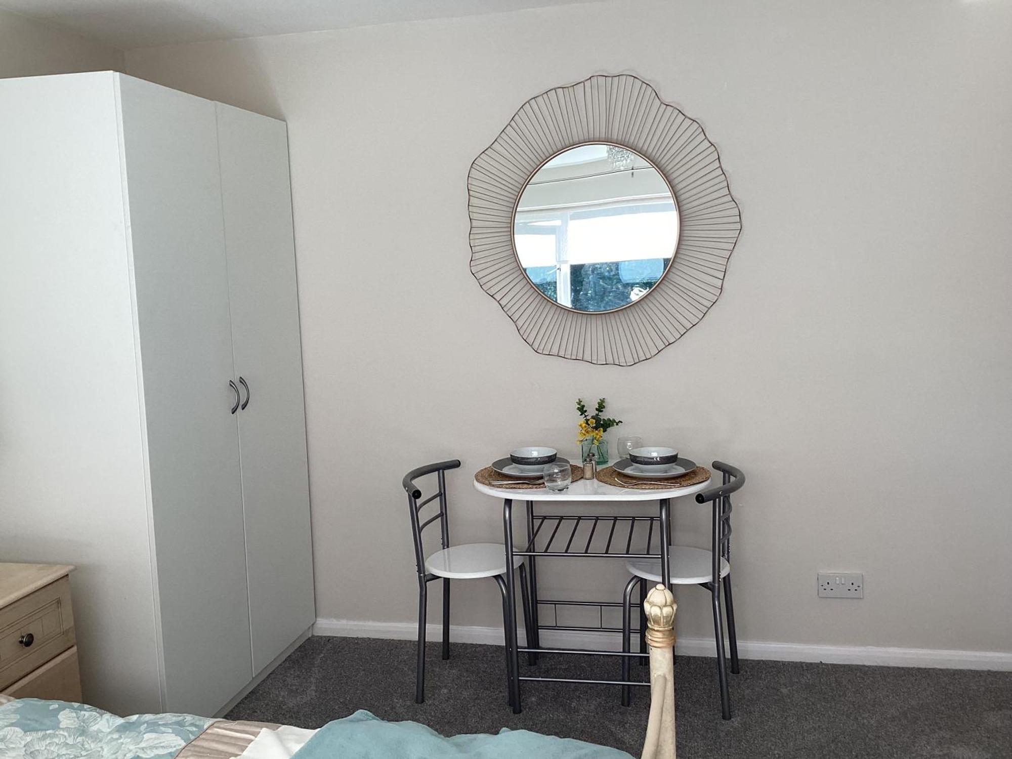 Park House Apartment Tamworth Exterior foto